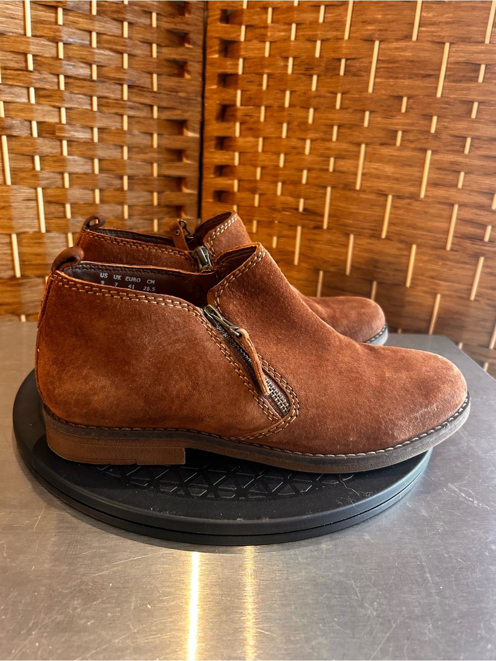 Brown Suede Double Zip Round Toe Ankle Booties Hush Puppies Women’s 9